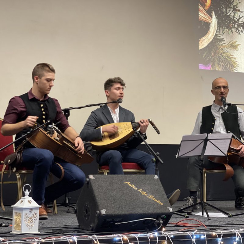 Fellobbant a szeretet lángja 22